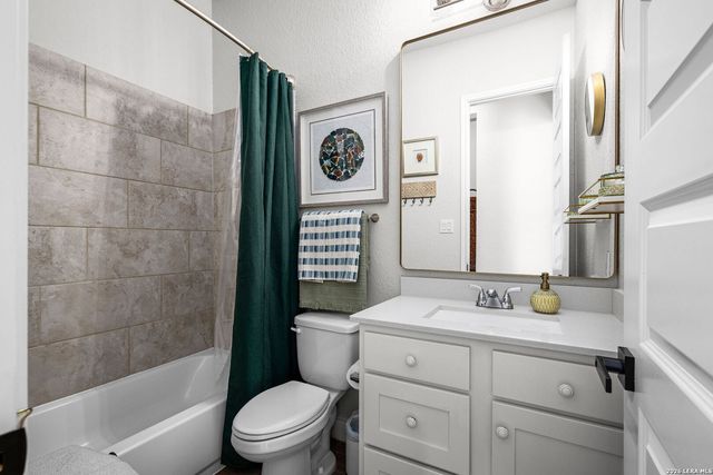 1185 Waddie Way, New Braunfels, TX 78132
