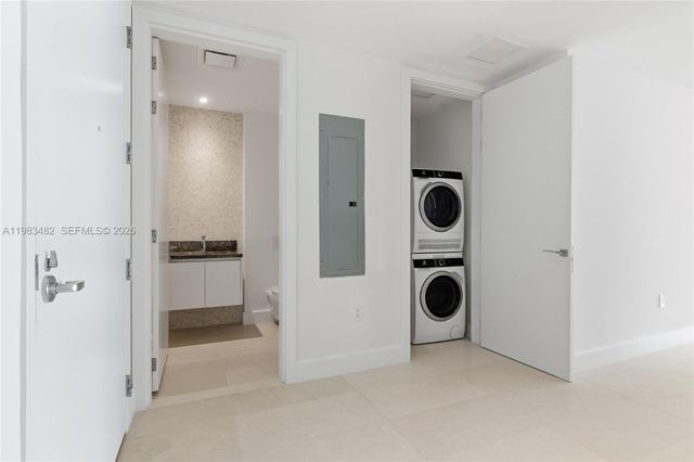 700 NE 26th Ter 1503, Miami, FL 33137