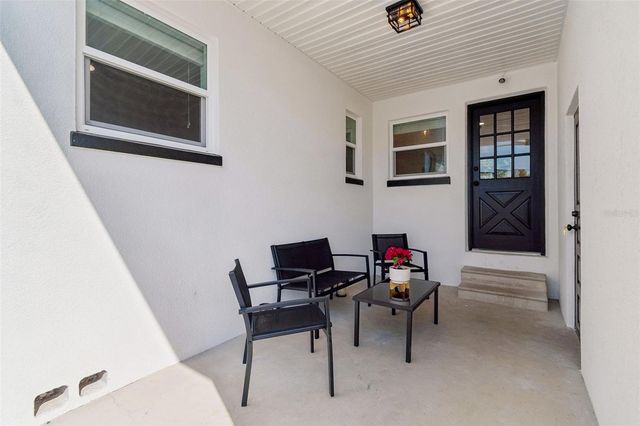 2844 30TH AVENUE N, St Petersburg, FL 33713