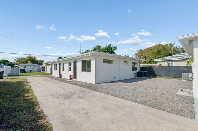 2844 30TH AVENUE N, St Petersburg, FL 33713