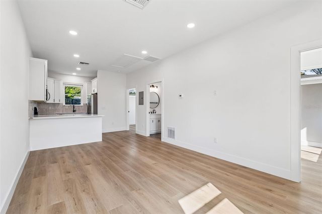 2844 30TH AVENUE N, St Petersburg, FL 33713