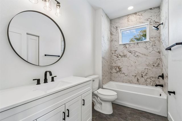 2844 30TH AVENUE N, St Petersburg, FL 33713