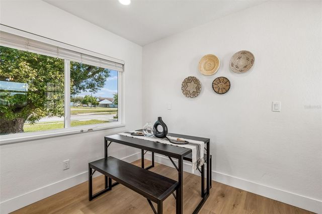 2844 30TH AVENUE N, St Petersburg, FL 33713