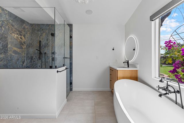 4213 E LEWIS Avenue, Phoenix, AZ 85008