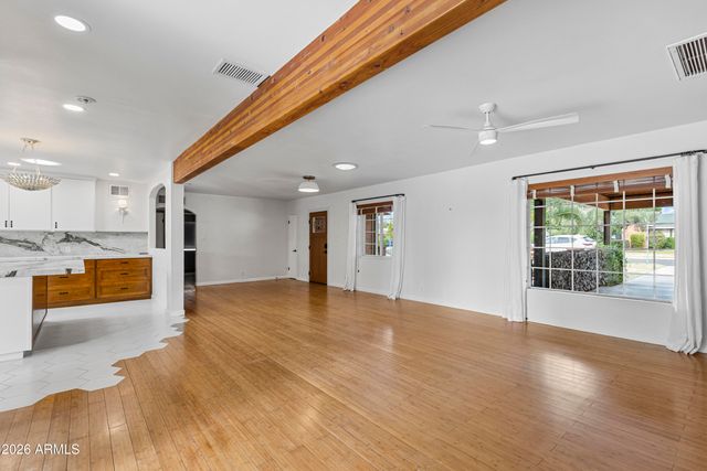 4213 E LEWIS Avenue, Phoenix, AZ 85008