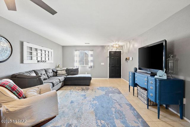 4021 E Lushfield Drive, Tucson, AZ 85756