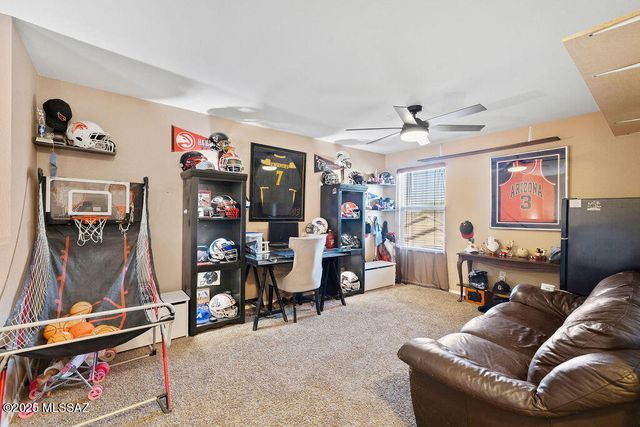 4021 E Lushfield Drive, Tucson, AZ 85756