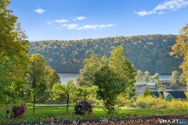 128 Carmen Hill Road, New Milford, CT 06776