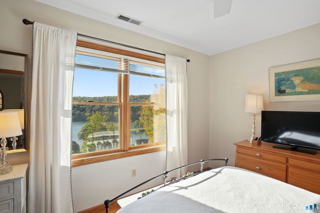 128 Carmen Hill Road, New Milford, CT 06776