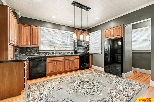 1210 N Broad Street, Fremont, NE 68025