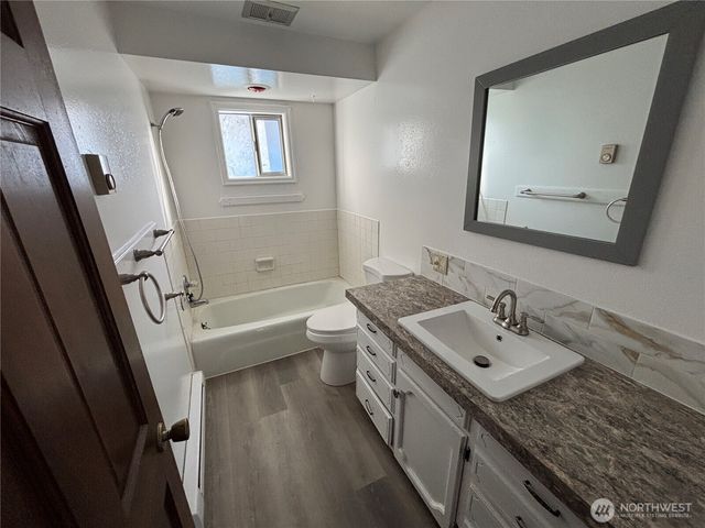 3410 E State Route 302, Belfair, WA 98528