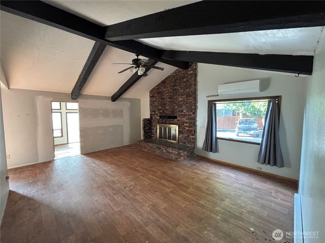 3410 E State Route 302, Belfair, WA 98528