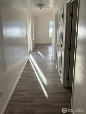3410 E State Route 302, Belfair, WA 98528