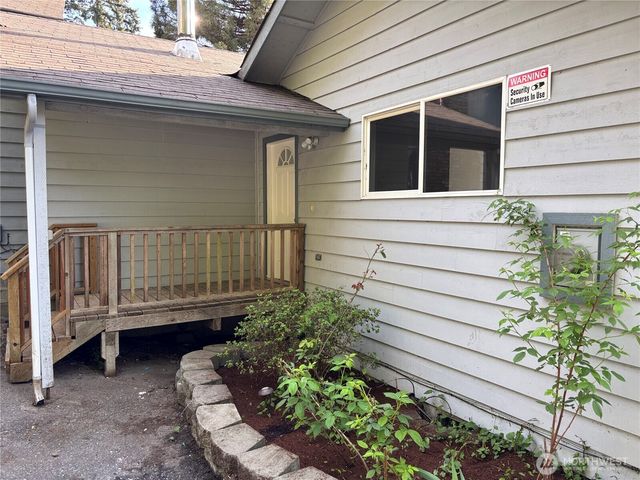 3410 E State Route 302, Belfair, WA 98528