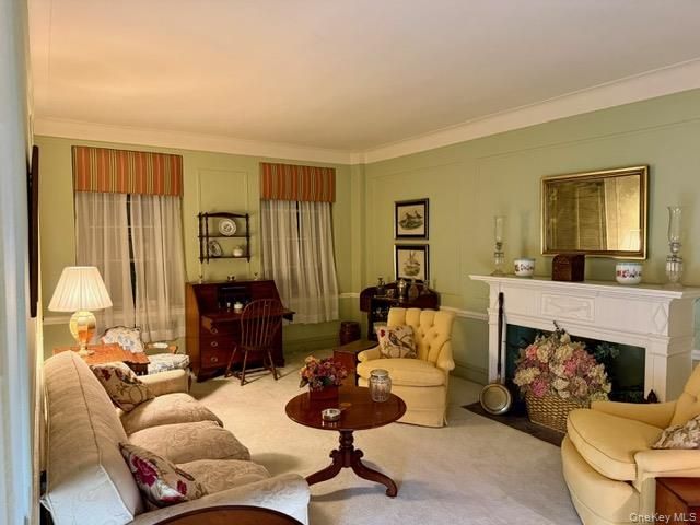 1 Meadow Drive 3-C, Woodmere, NY 11598