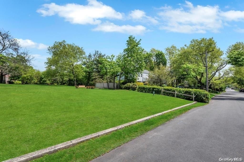 1 Meadow Drive 3-C, Woodmere, NY 11598 — photo 3