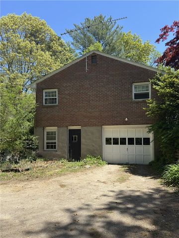 100 Snuff Mill Road, North Kingstown, RI 02874