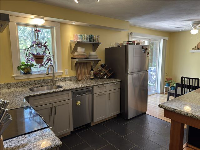 100 Snuff Mill Road, North Kingstown, RI 02874