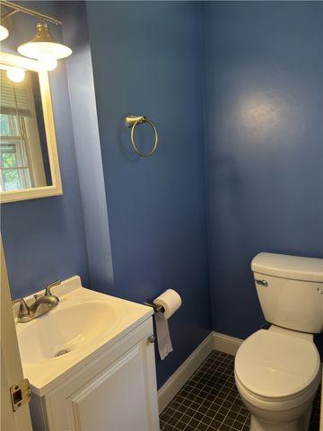 100 Snuff Mill Road, North Kingstown, RI 02874