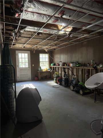 100 Snuff Mill Road, North Kingstown, RI 02874