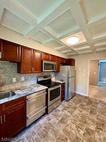 132 Claremont Rd 7B, Bernardsville Boro, NJ 07924
