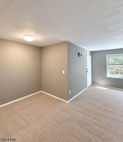132 Claremont Rd 7B, Bernardsville Boro, NJ 07924