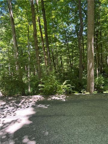 6265 Johnson Road, Indianapolis, IN 46220