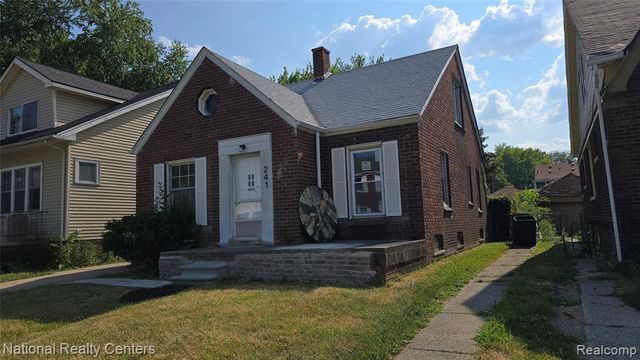 241 Eastlawn Street, Detroit, MI 48215