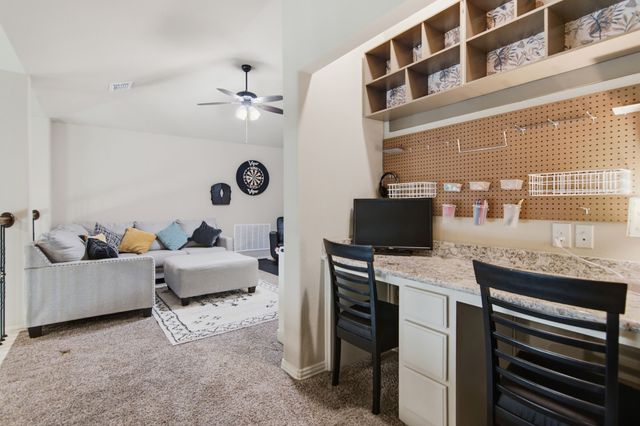 212 Spruce Valley Drive, Justin, TX 76247