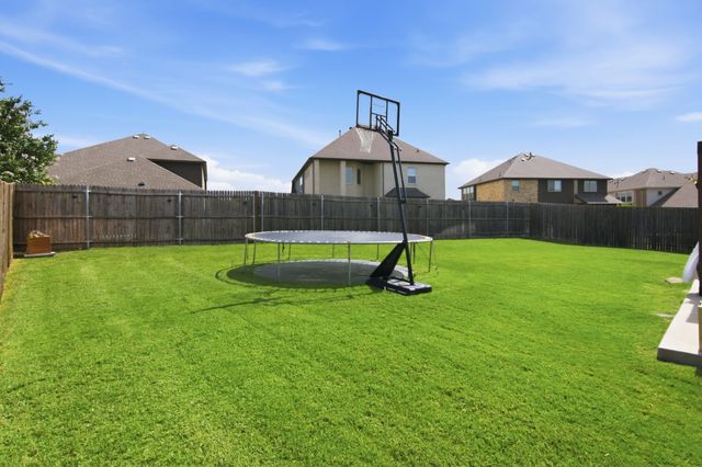 212 Spruce Valley Drive, Justin, TX 76247