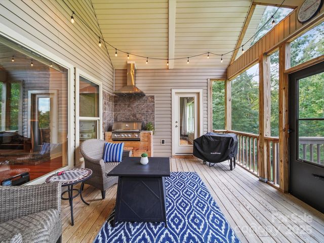 2051 Great North Road, Winnsboro, SC 29180