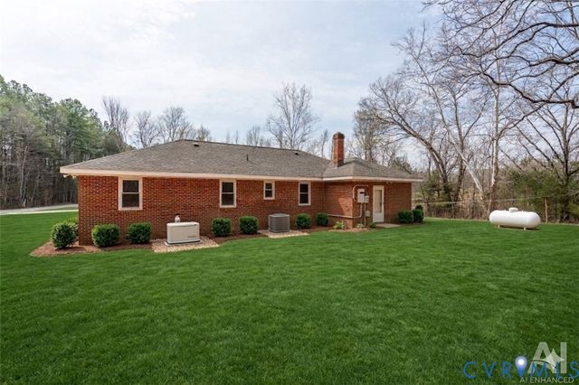4510 Three Square Rd, Goochland, VA 23063