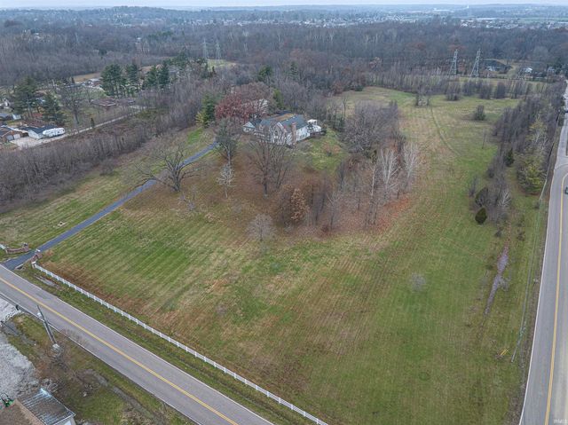 4300 Bergdolt Road, Evansville, IN 47711