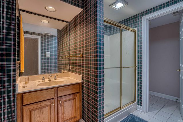 4300 Bergdolt Road, Evansville, IN 47711