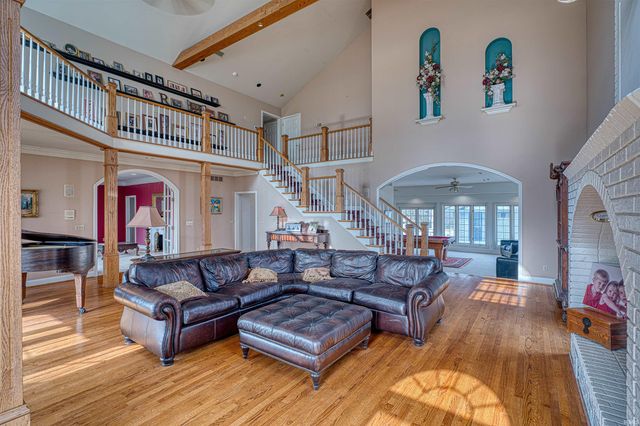 4300 Bergdolt Road, Evansville, IN 47711