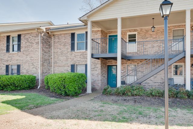 349 Westfield Dr, Nashville, TN 37221