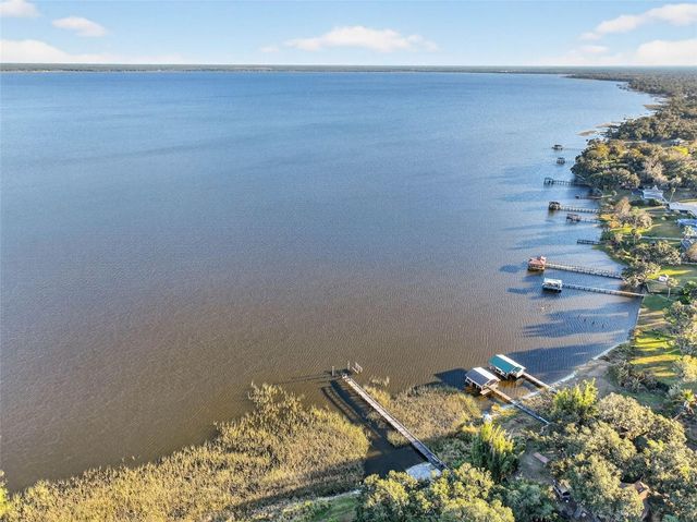 8812 OAKWOOD DRIVE, Lake Wales, FL 33898