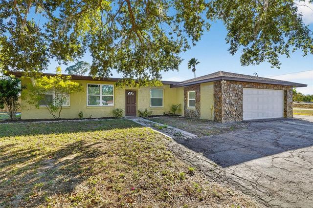 8812 OAKWOOD DRIVE, Lake Wales, FL 33898