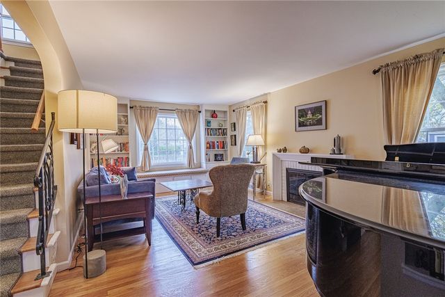 170 Glen Ellyn Way, Brighton, NY 14618