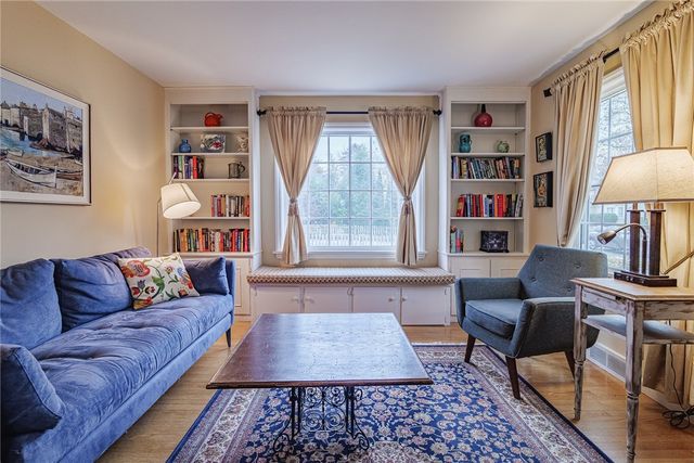 170 Glen Ellyn Way, Brighton, NY 14618