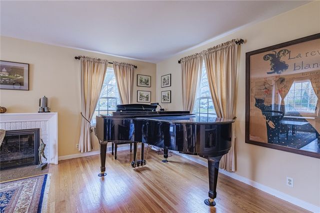 170 Glen Ellyn Way, Brighton, NY 14618