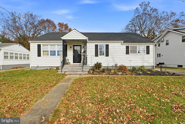 301 N 4TH ST, Hammonton, NJ 08037