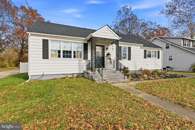 301 N 4TH ST, Hammonton, NJ 08037