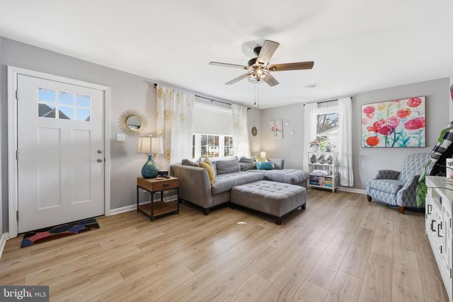 301 N 4TH ST, Hammonton, NJ 08037