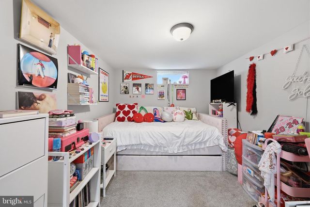 301 N 4TH ST, Hammonton, NJ 08037