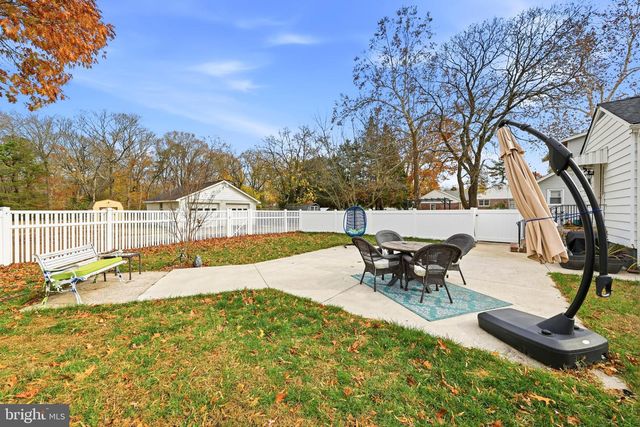 301 N 4TH ST, Hammonton, NJ 08037