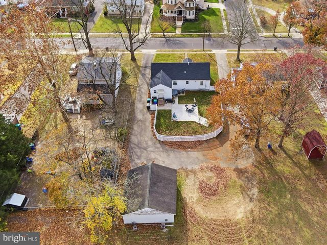 301 N 4TH ST, Hammonton, NJ 08037