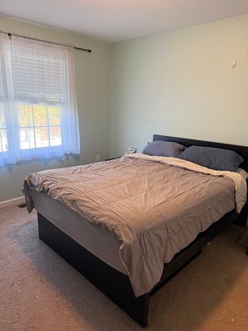 954 Stonegate Landing, Dighton, MA 02764