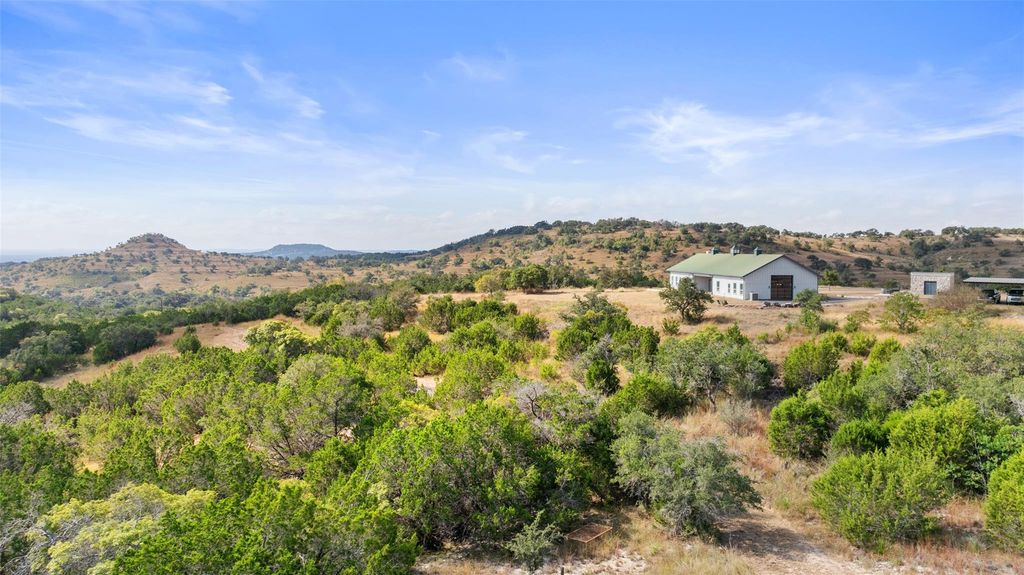2027 FM 1376, Boerne, TX 78006