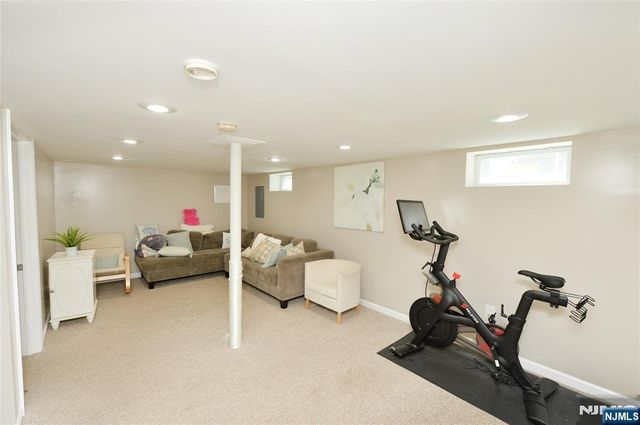 17-16 Well Drive, Fair Lawn, NJ 07410